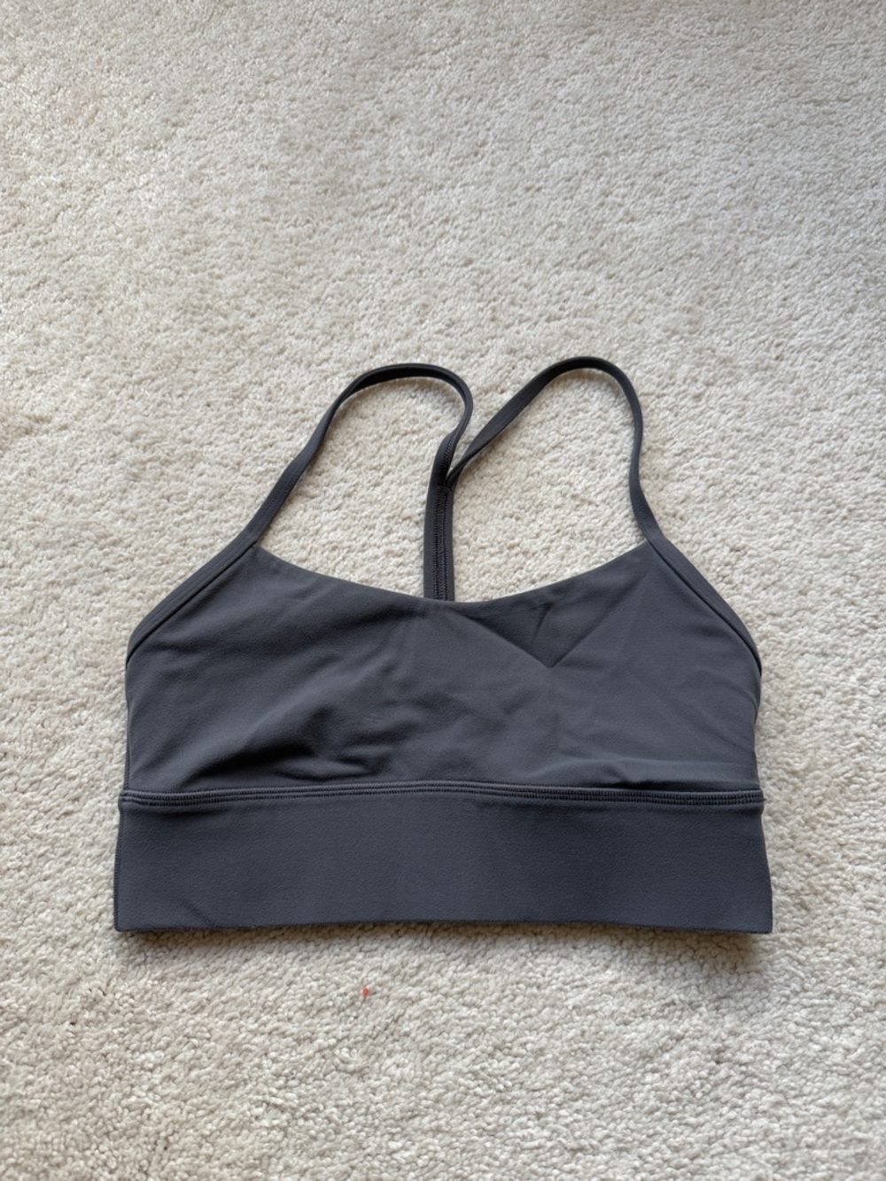 Lululemon Flow Y Long Line Bra in Grey Sz 6